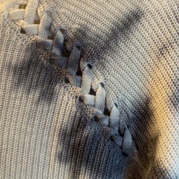 American Eagle Outfitters long sleeve top - Picture 3 of 5